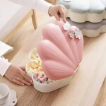 Shell-Shaped Snack Plate