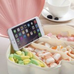 Shell-Shaped Snack Plate